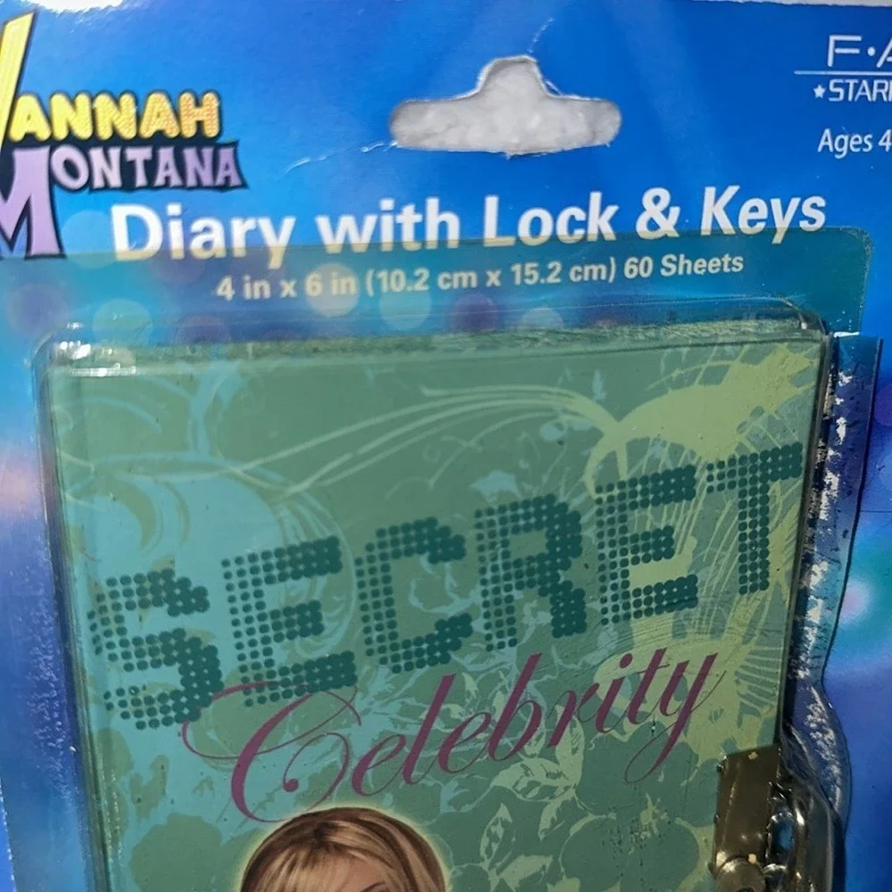 Disney Hannah Montana Diary with Lock and Keys Secret Celebrity Journal 60 Sheet